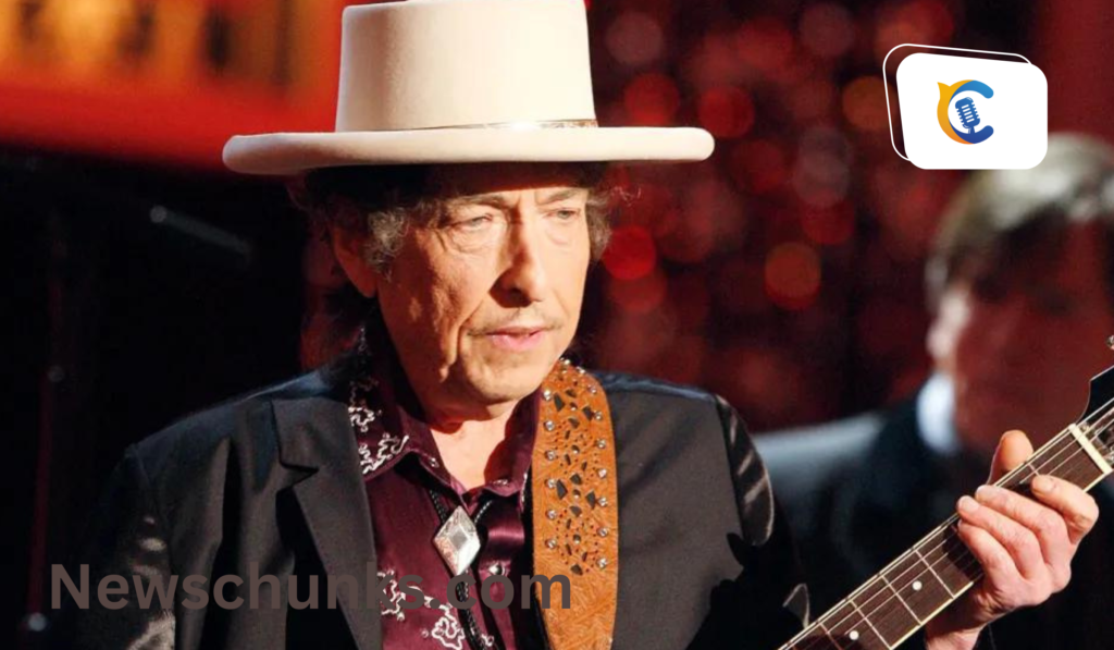 Bob Dylan's Legacy Continues: Fall Tour Brings Iconic Performances to Chicago
